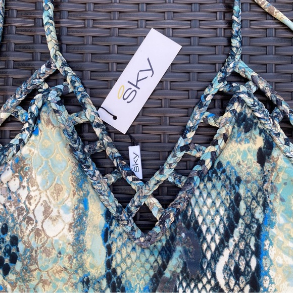 SKY Women’s Cami Tie Halter Top NWT - Picture 3 of 7